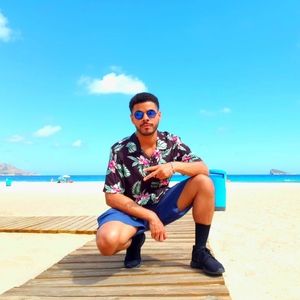 Meet your Posher, Eric